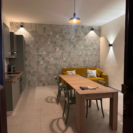 Civico 27 Apartment ฟอนดี ภายนอก รูปภาพ