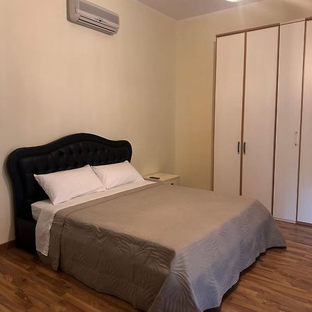 Civico 27 Apartment ฟอนดี ภายนอก รูปภาพ