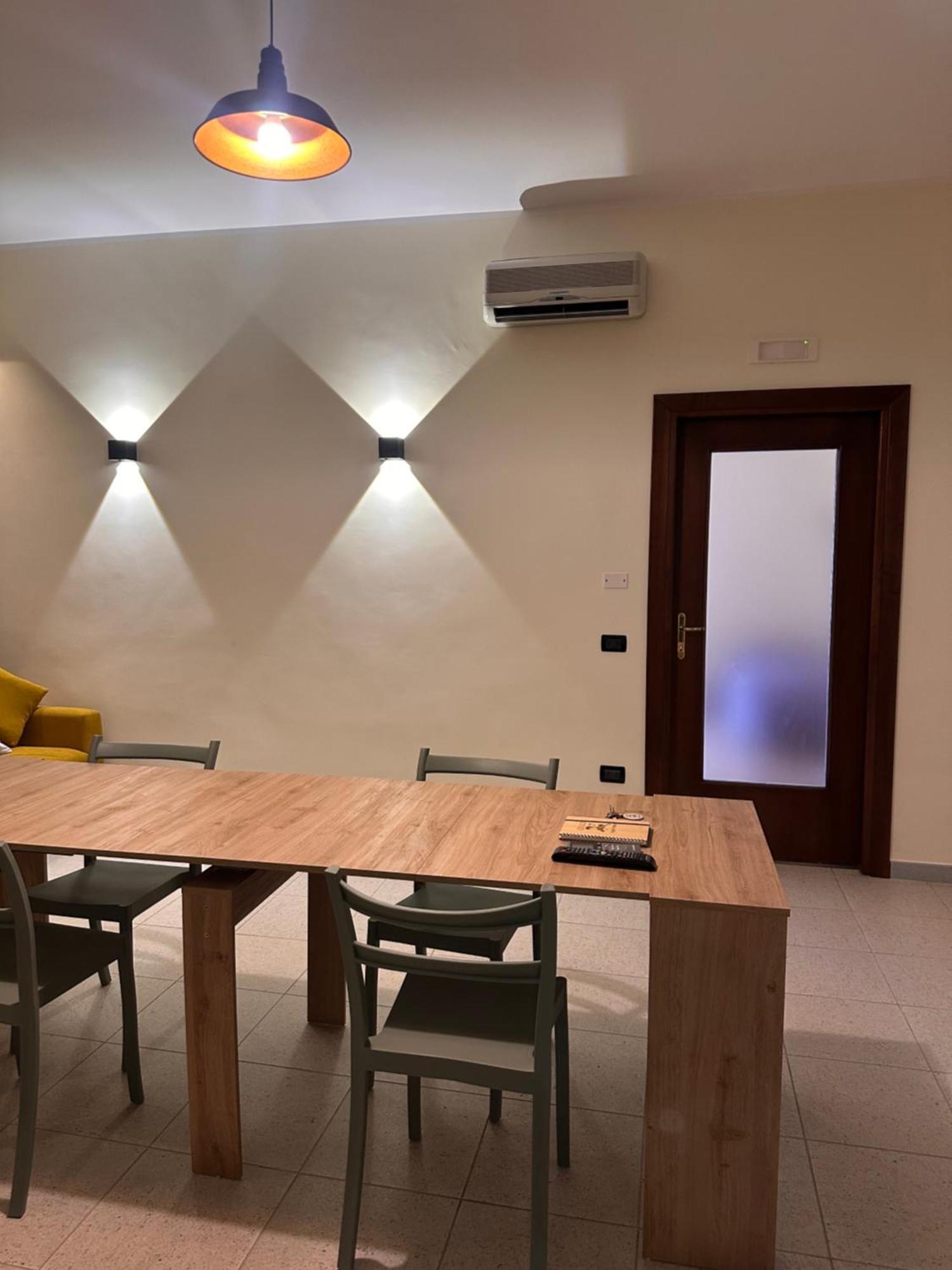 Civico 27 Apartment ฟอนดี ภายนอก รูปภาพ